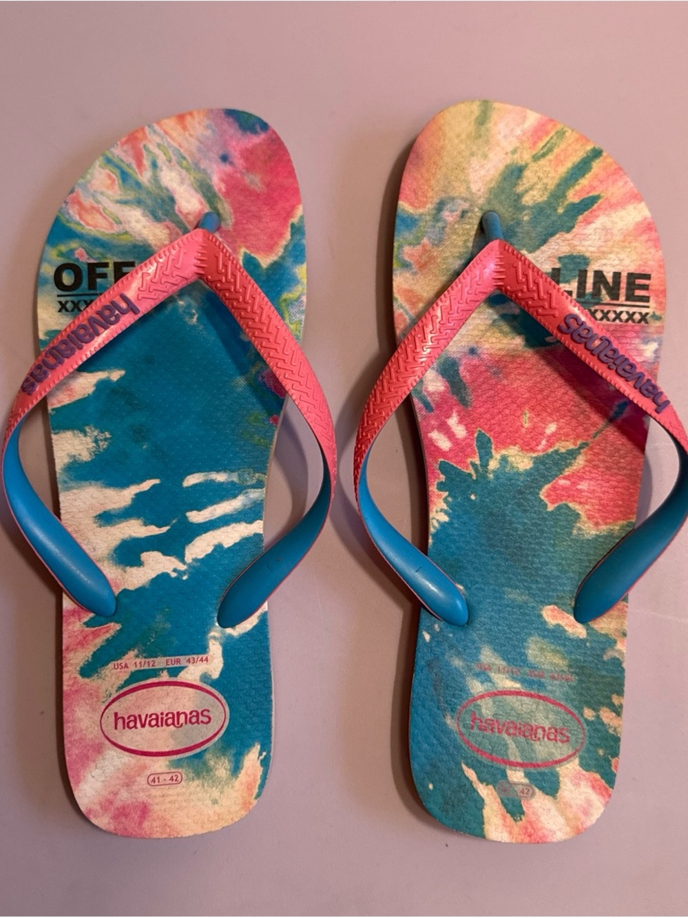 Havaianas Tie-Dye Flip Flops - Pink & Blue